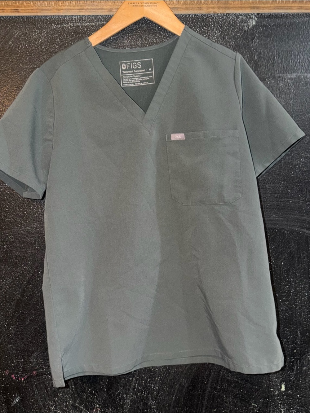 FIGS Catarina One-Pocket Scrub Top Moss Green Women's Size M